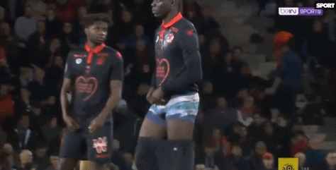 赵和靖：为铜梁龙冲超开心，希望铜梁龙书写重庆足球新的传奇（赵和靖：欣喜铜梁龙冲超，期待球队续写重庆足球新传奇）