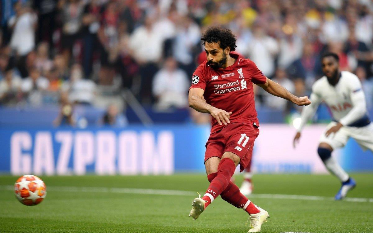 国乒三连冠 感恩幕后英雄