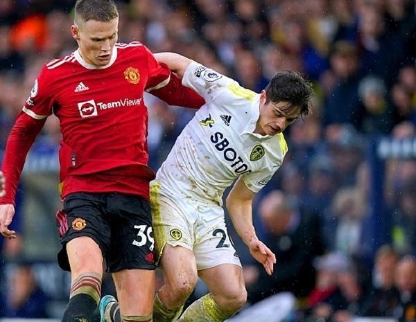 仅用398分钟就送出5次助攻！谢尔基效率超B费领跑英超（出场仅398分钟斩获5助攻，谢尔基效率力压B费，领跑英超）