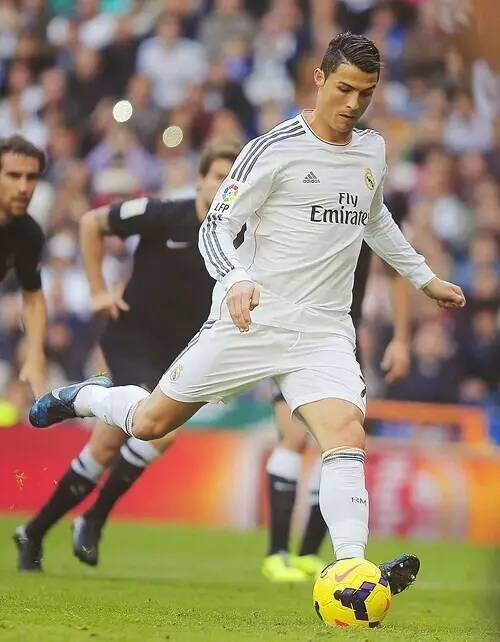 罗马诺：门德斯已经把阿德耶米推荐给国米，但球员想去英超