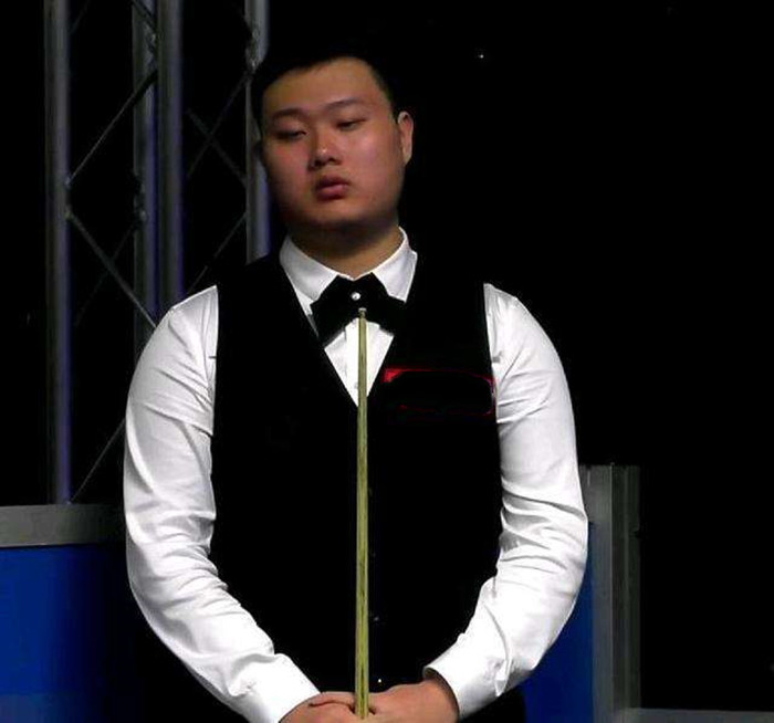 着太多的期 着太多的期